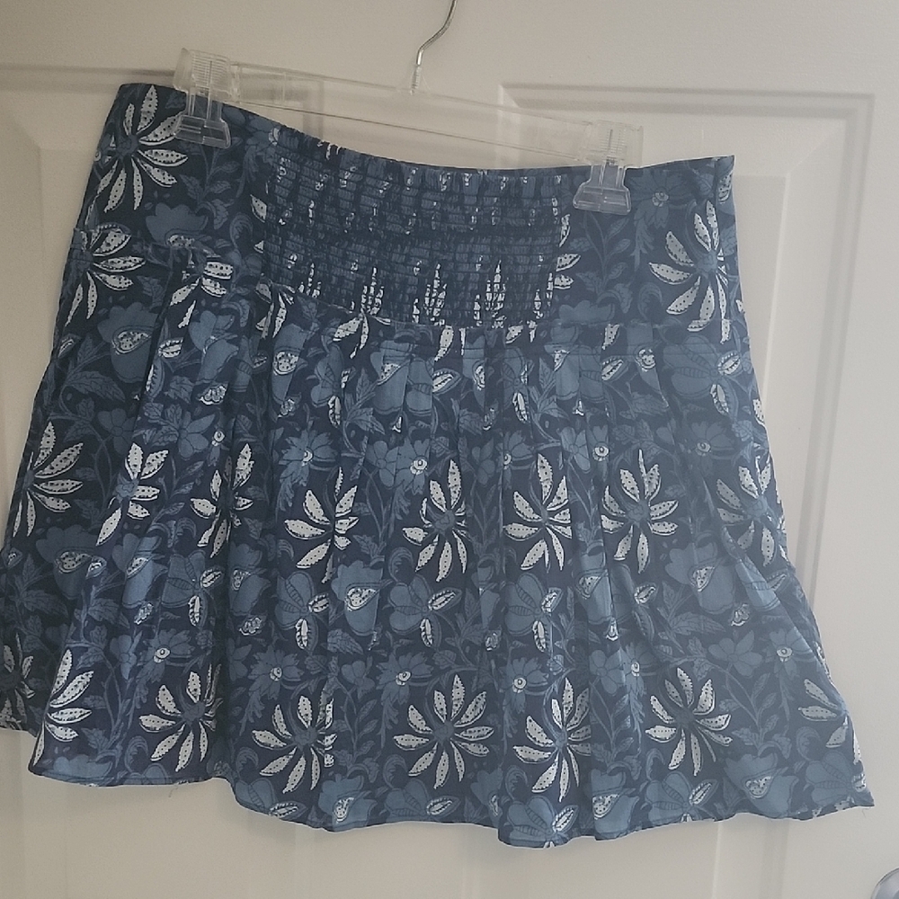 Banana Republic Navy Floral Skater Skirt